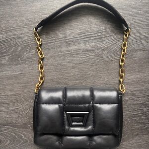 ZARA Puffer Black Quilted Leather Shoulder Bag with Gold Chain